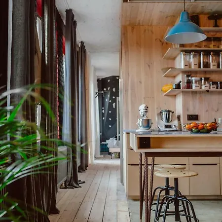 Loft 